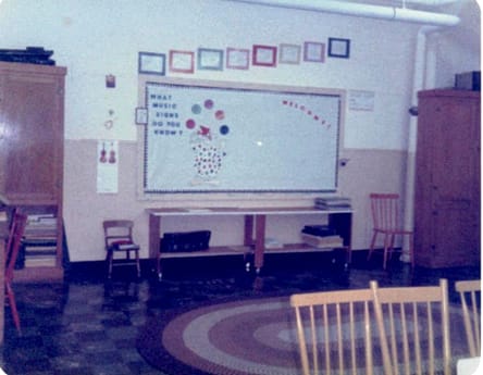 Windsor Elementary School - music classroom -2